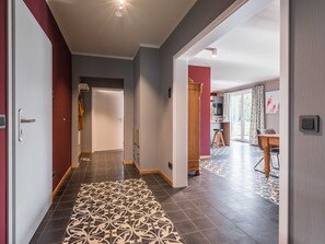 Interior - Luxury apartment 122 m² directly on the water with boat - Luxus FeWO direkt am See mit (Krakow am See)
