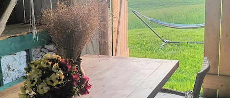 Outdoor dining