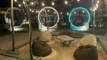 المنشأة من الخارج