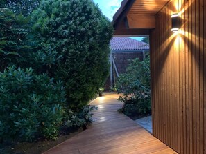 Property grounds - Luxurious Villa with Garden Near Golf and Beach in Capbreton (Capbreton)