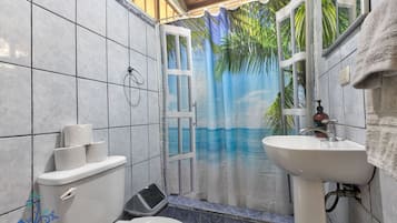 Shower, towels