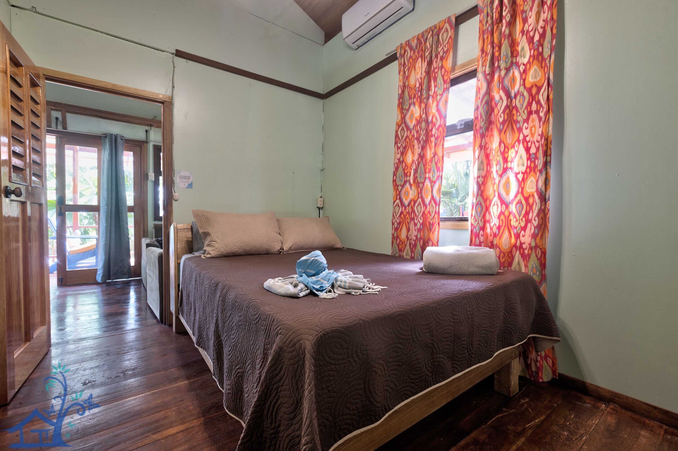 2 bedrooms, in-room safe, free WiFi, bed sheets