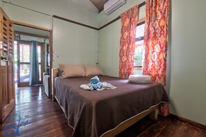 2 Schlafzimmer, Zimmersafe, kostenloses WLAN, Bettwäsche