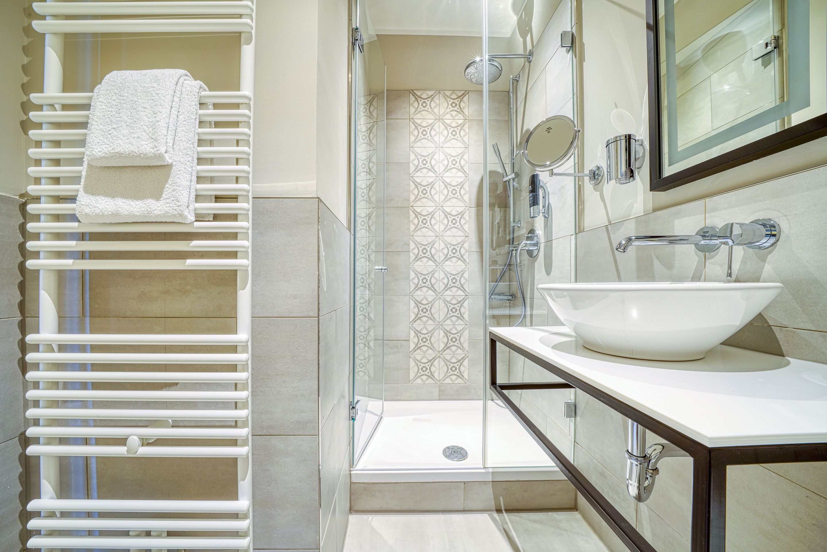 boutique double room | bathroom | shower, hair dryer, towels