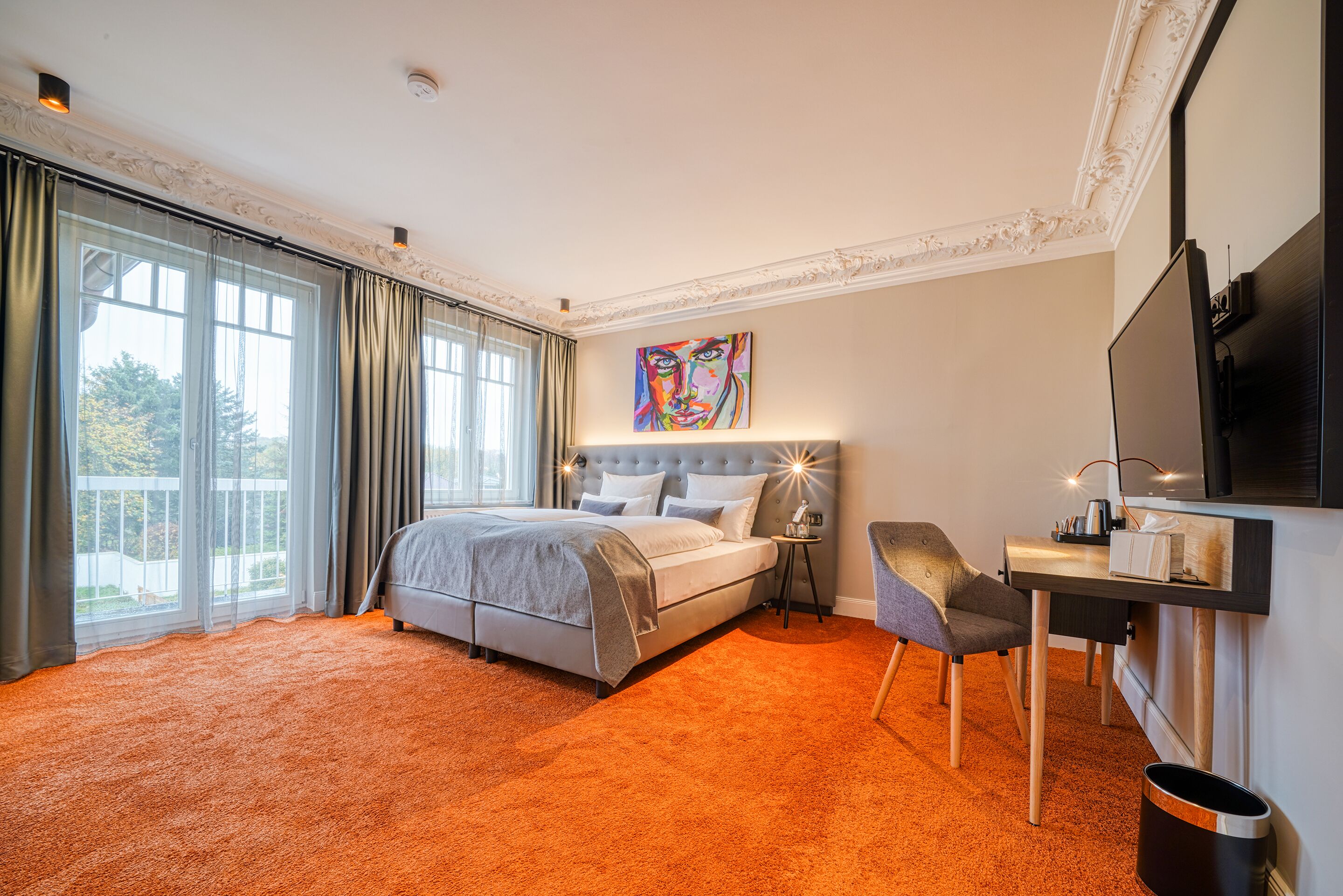 boutique double room | hypo-allergenic bedding, in-room safe, soundproofing, free wifi