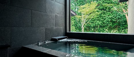 Separate tub and shower, spring water tub, rainfall showerhead