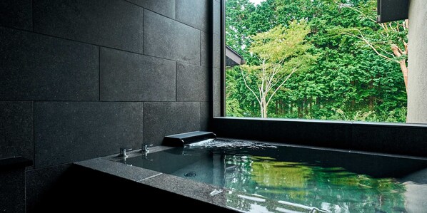 Separate tub and shower, spring water tub, rainfall showerhead