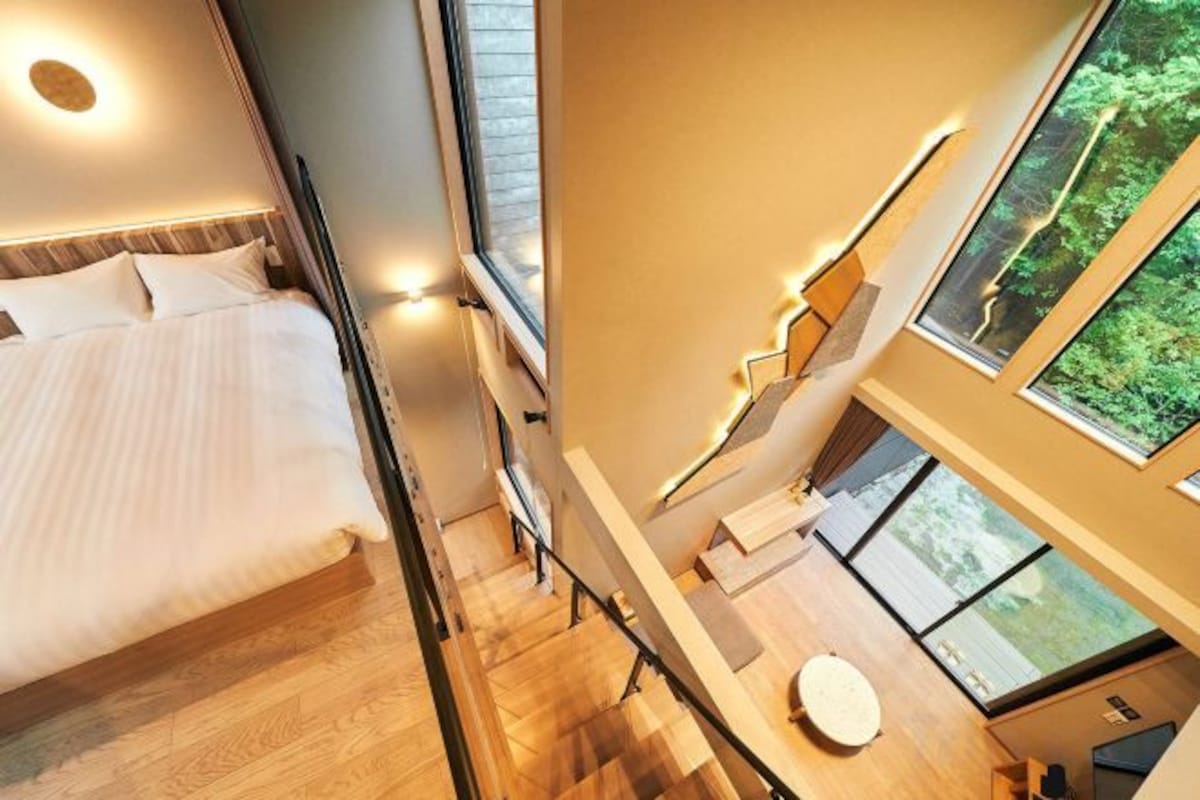 3 slaapkamers, een bureau, een laptopwerkplek, verduisterende gordijnen