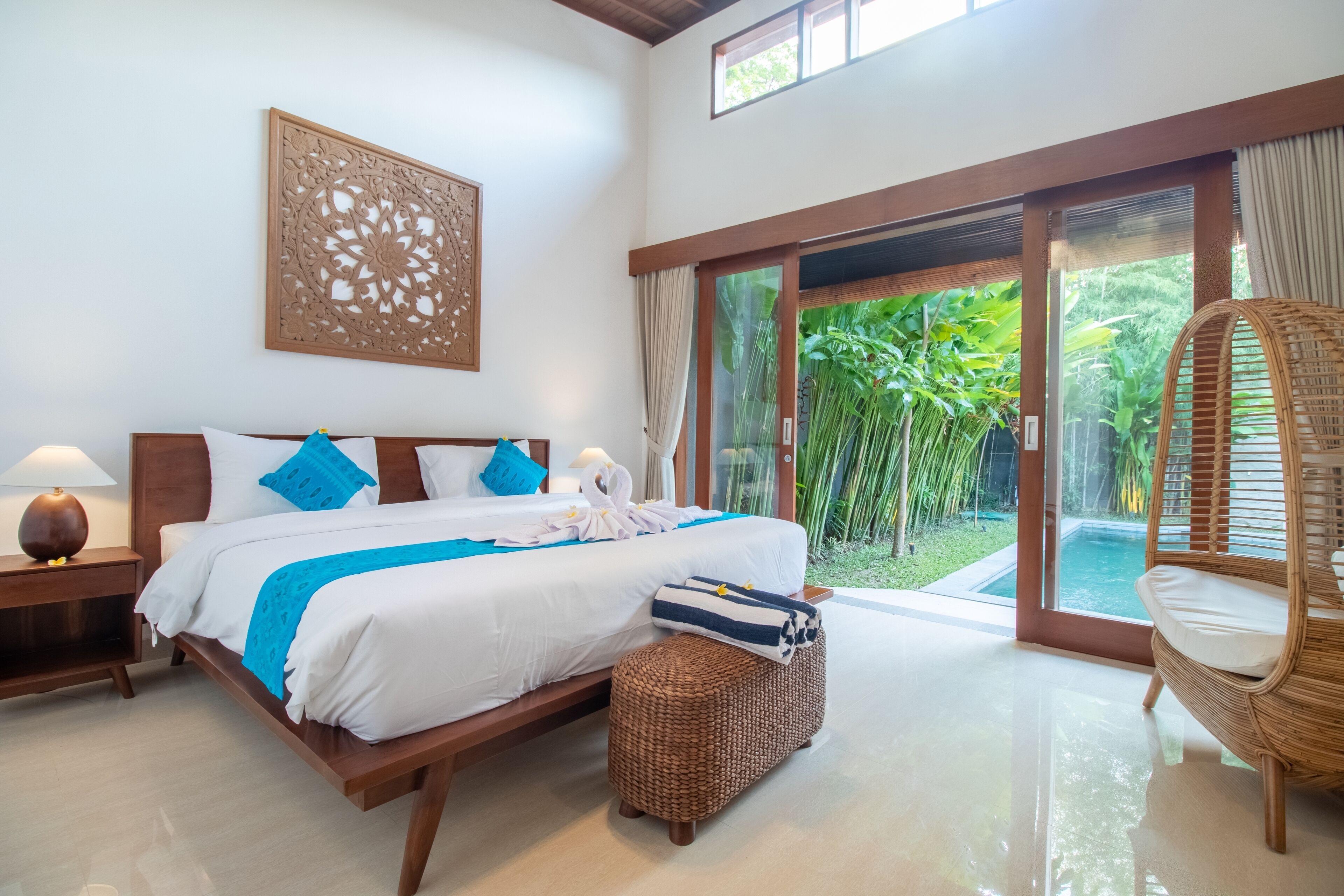 3 chambres, bureau, espace de travail pour ordinateur portable