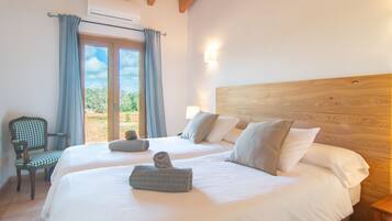 3 chambres, fer et planche Ă repasser, lit parapluie, Wi-Fi