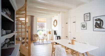 Attractive 4 person vacation home in Scherpenisse, Tholen