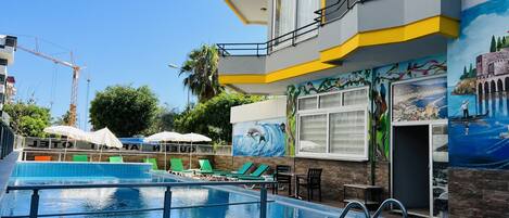 Seasonal outdoor pool