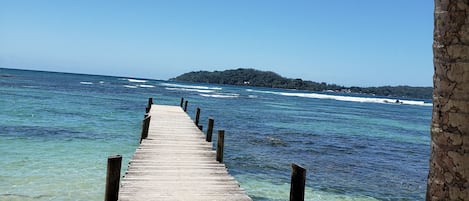 Una playa cerca