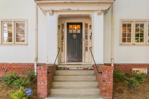 Historic home in Grace Park