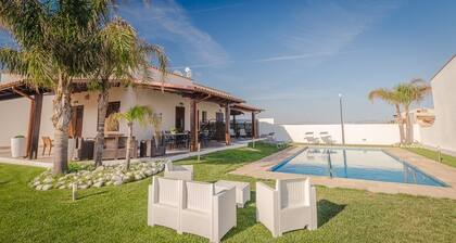 Villa with private pool