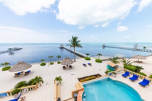 Beach/ocean view - Hol Chan Reef Resort & Villas (San Pedro)