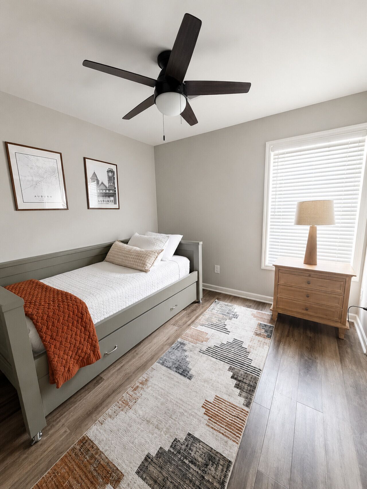 4 bedrooms, iron/ironing board, travel cot, WiFi