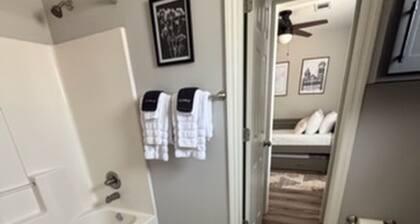 4 bedroom condo and walk to Toomers!