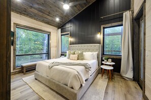 4 Schlafzimmer, Bügeleisen/Bügelbrett, kostenloses WLAN, Bettwäsche