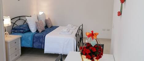 1 Schlafzimmer, Bügeleisen/Bügelbrett, kostenloses WLAN, Bettwäsche