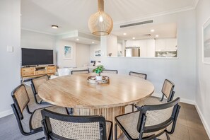 Dining - YALLINGUP BEACH HOLIDAY HOME PERFECTLY DESIGNED TO FIT TWO FAMILIES (Yallingup)