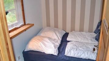 2 bedrooms