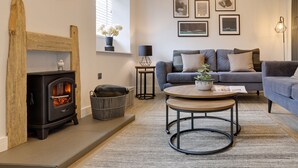 House | Living area - Beam End Cottage (Scarborough)