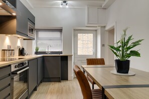 Interior - Beam End Cottage (Scarborough)