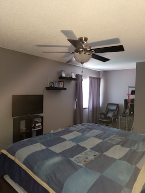2 bedrooms, desk, free WiFi