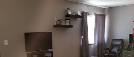 2 bedrooms, desk, free WiFi