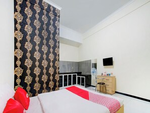 Ảnh chưa phân loại, 2 trong số 24 ảnh, nút