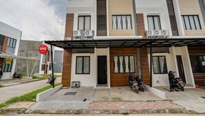 View from property - OYO 90211 I-sidji Inn (Karawang)