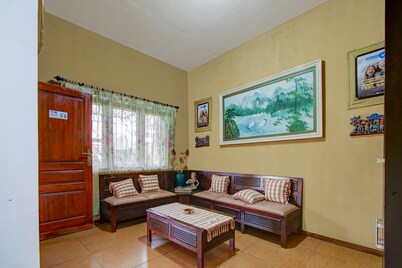 OYO 90061 Melati House Syariah
