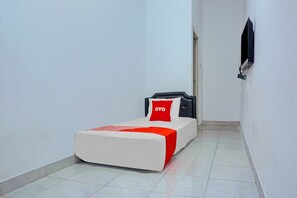 Room - OYO 90117 Anugrah Homestay (Makassar)