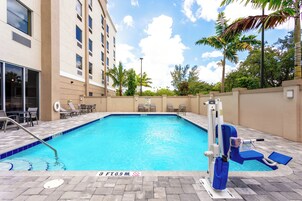 Outdoor pool, sun loungers