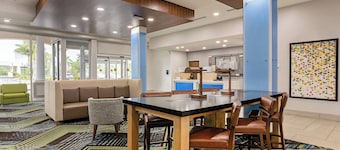 Holiday Inn Express and Suites Miramar by IHG