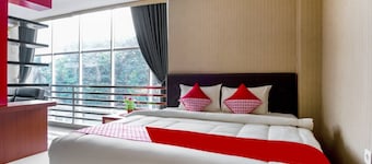 Super OYO 3431 Alpha Hotel Syariah