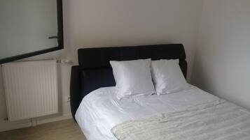 2 chambres, fer et planche Ă repasser, lit parapluie, Wi-Fi gratuit