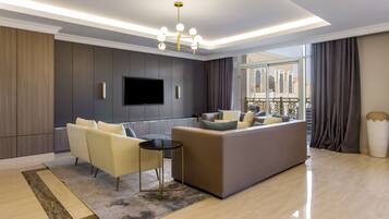 Villa – royal, 4 soverom | Minibar, skrivebord, skrivebord for bærbar PC og blendingsgardiner