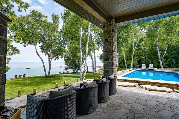 Piscine extérieure, piscine chauffée