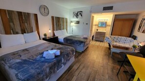 Comfort Room, 2 Katil Kelamin (Double), Non Smoking, Refrigerator & Microwave | Wi-fi percuma, cadar katil 