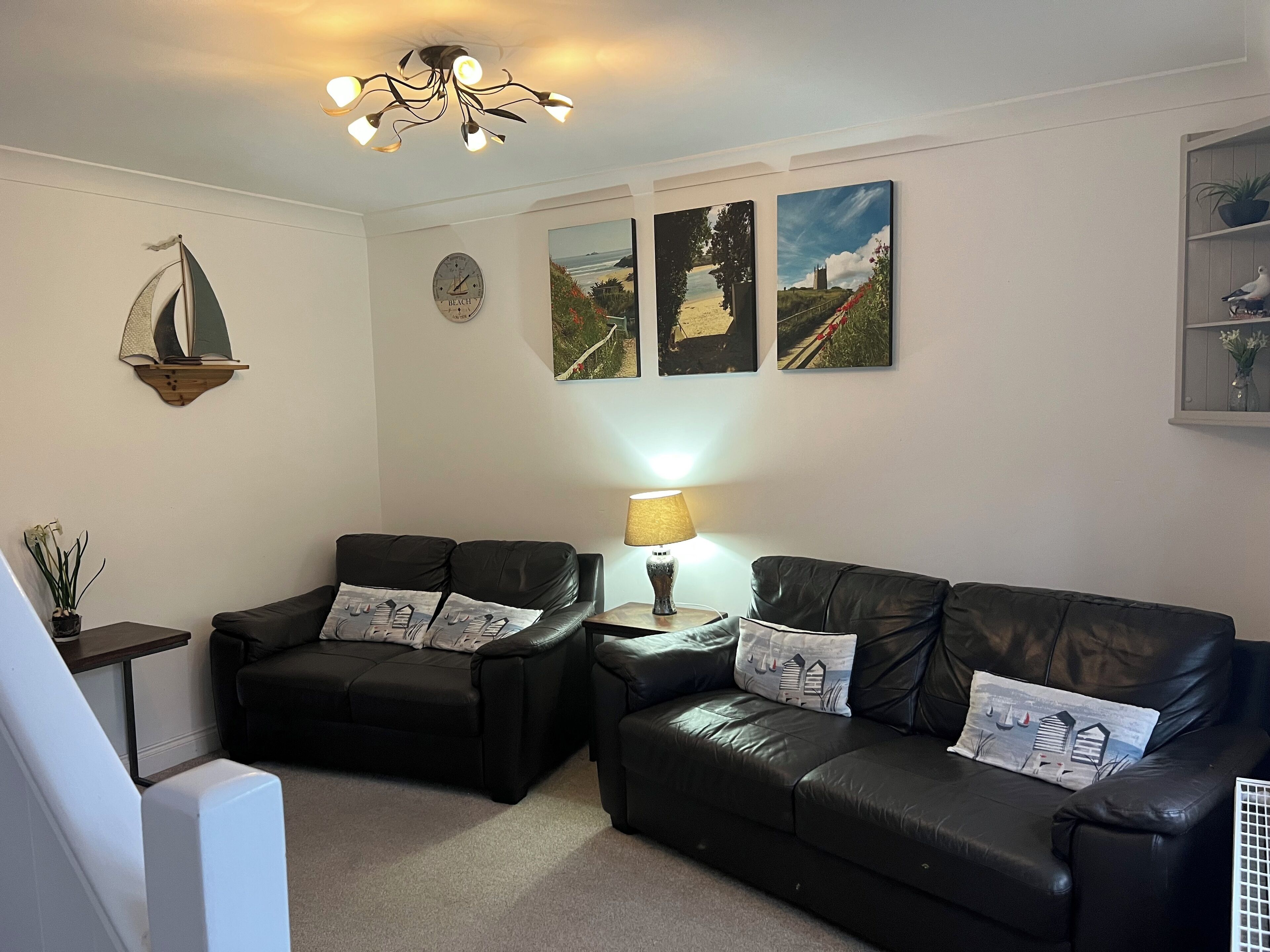 Cottage | Living area