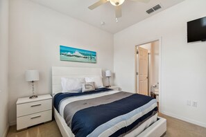 5 chambres, fer et planche à repasser, Wi-Fi, draps fournis