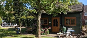 Rustic Log Cabin - Dog Friendly - Sleeps 2 - Views