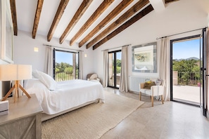 4 chambres, Wi-Fi gratuit, draps fournis