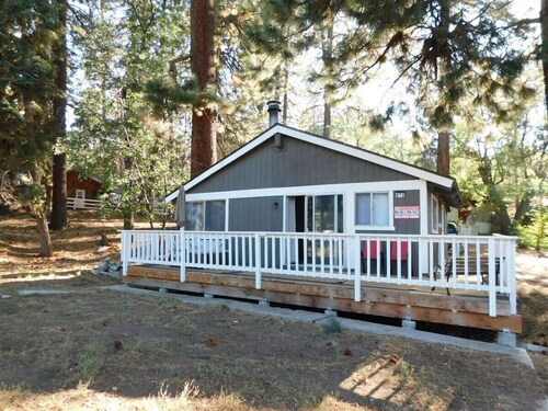 15 Shades of Grey Cabin