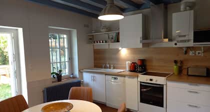 Ground floor of a charming, comfortable 19th-century house with private garden