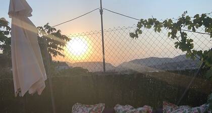 CEHEGIN-POOL-A/CON-WIFI-SLEEPS 10-GAMES ROOM-FREE PARKING-BBQ