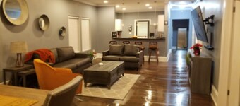 Luxury Living @ the OrangeRoom over East Point