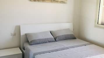 2 bedrooms